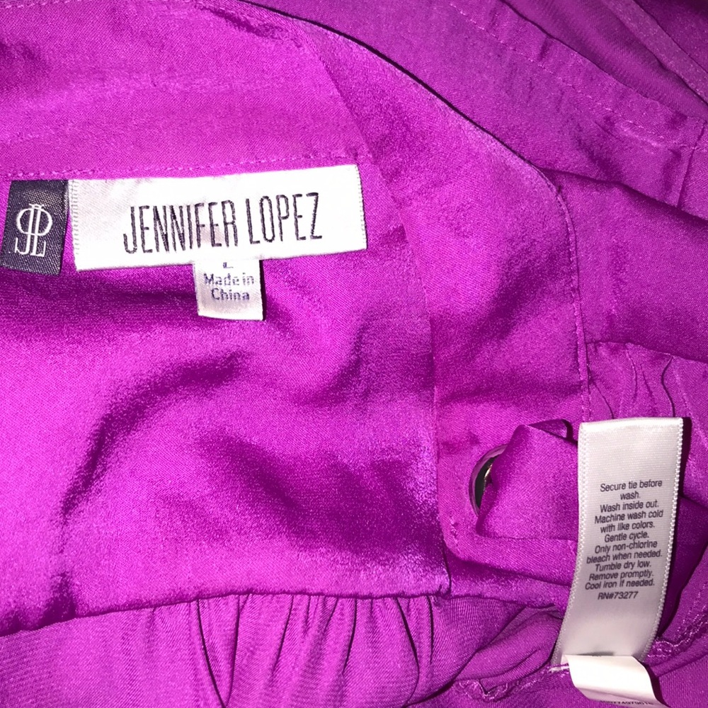 Jennifer Lopez women top size large color purple - Picture 8 of 8